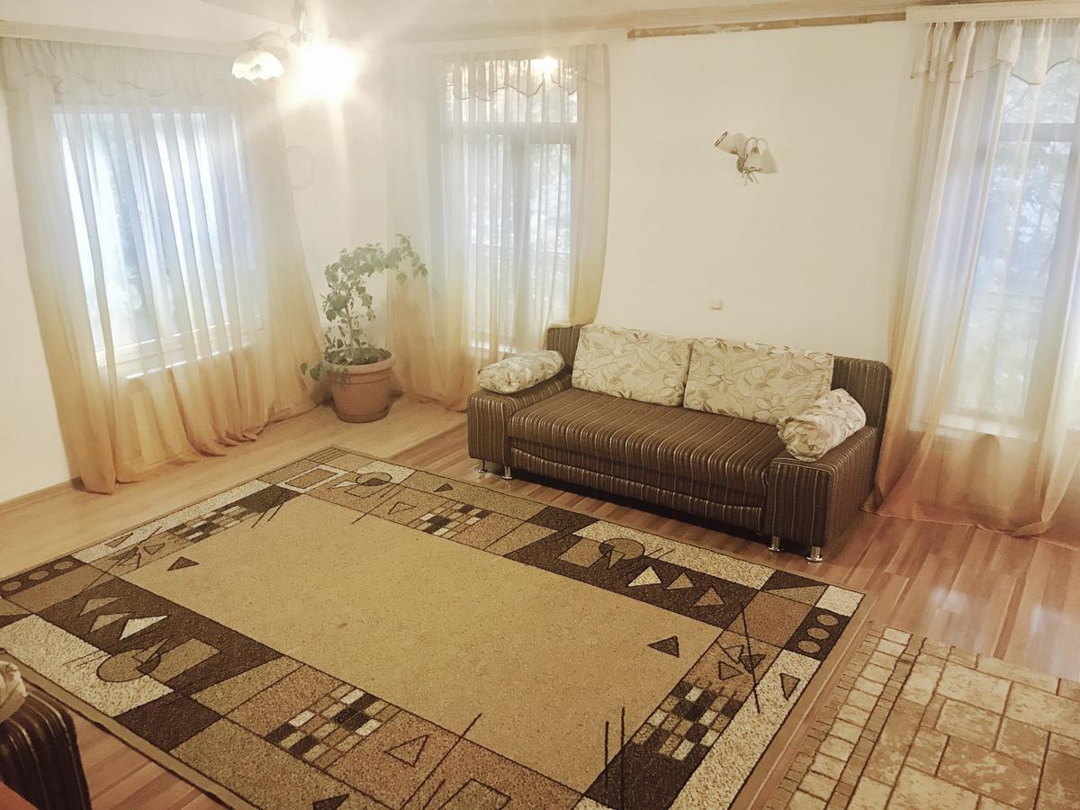 Гостиница Альянс Karaganda Luaran gambar